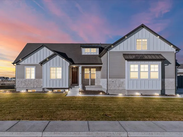 30 Pier Pl, Stansbury Park, UT 84074