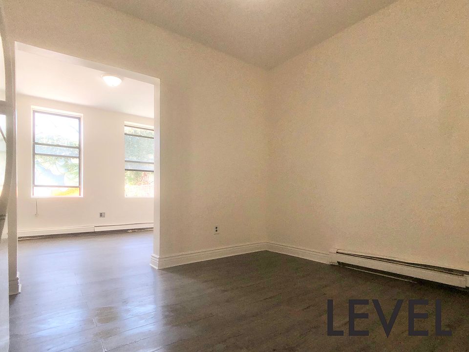 1st image of 486 3rd Ave #3A