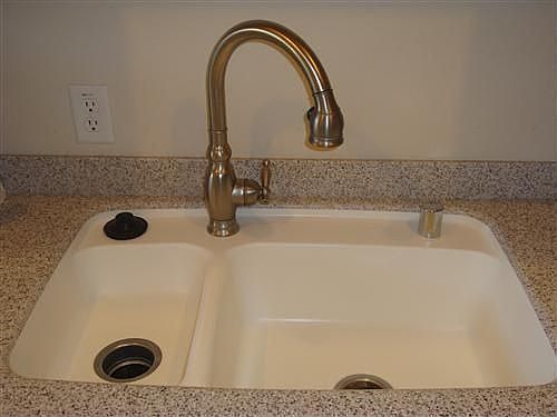 5th image of 8491 S Deerwood Ln #9