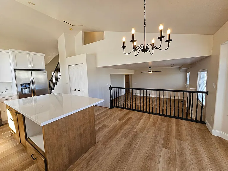 4698 Colander Dr — Photo 27