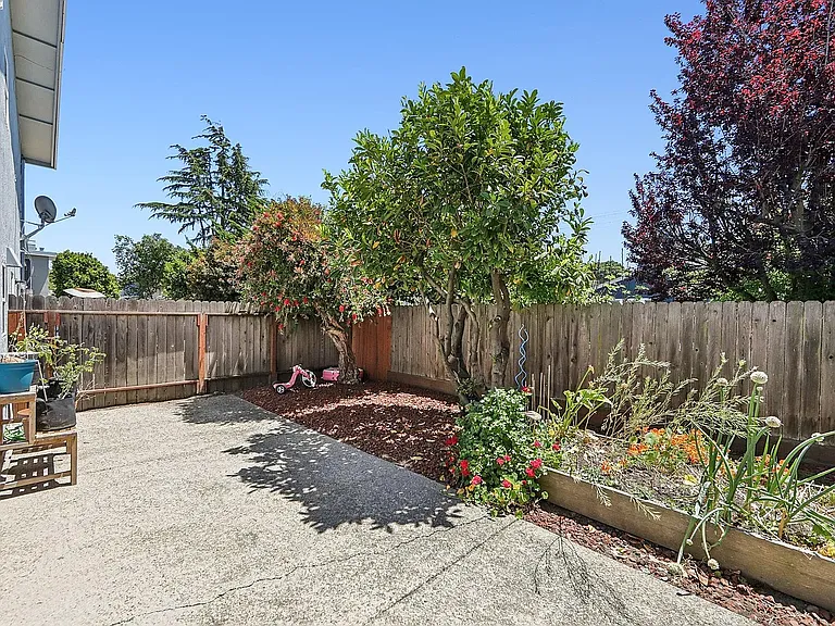 5722 Jefferson Ave #5728 — Photo 14