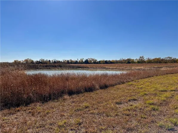 1251 25th Rd NW, Lebo, KS 66856