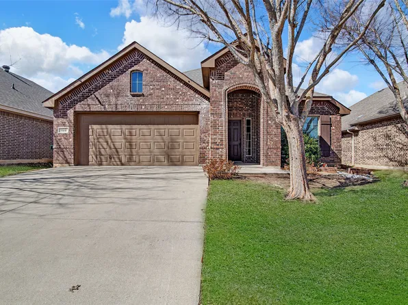 11916 Long Stone Dr, Burleson, TX 76028