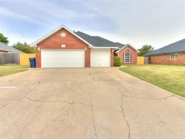 11713 Silver Sun Dr, Oklahoma City, OK 73162