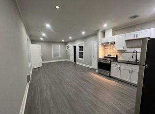 495 36th St, Oakland, CA 94609