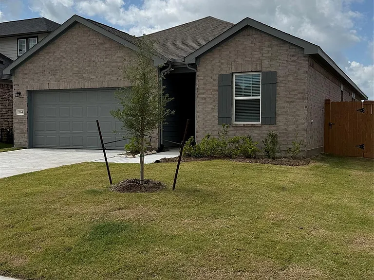 1164 Sunlit Cir — Photo 2