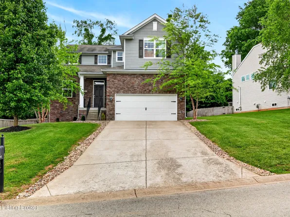 9804 Creek View Estates Dr, Louisville, KY 40291