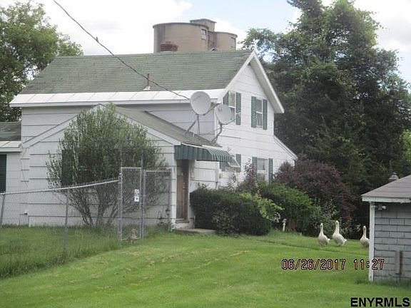 2nd image of 1 Firemens Ln