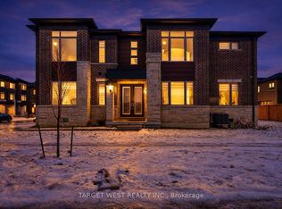 66 Minnock St, Caledon, ON L7C 4K5