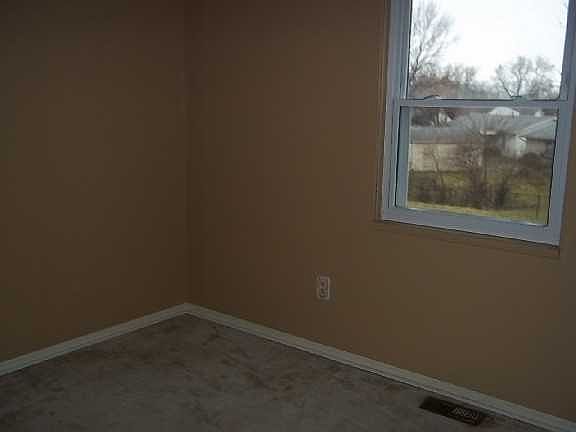 5th image of 2759 Mancelona Ct