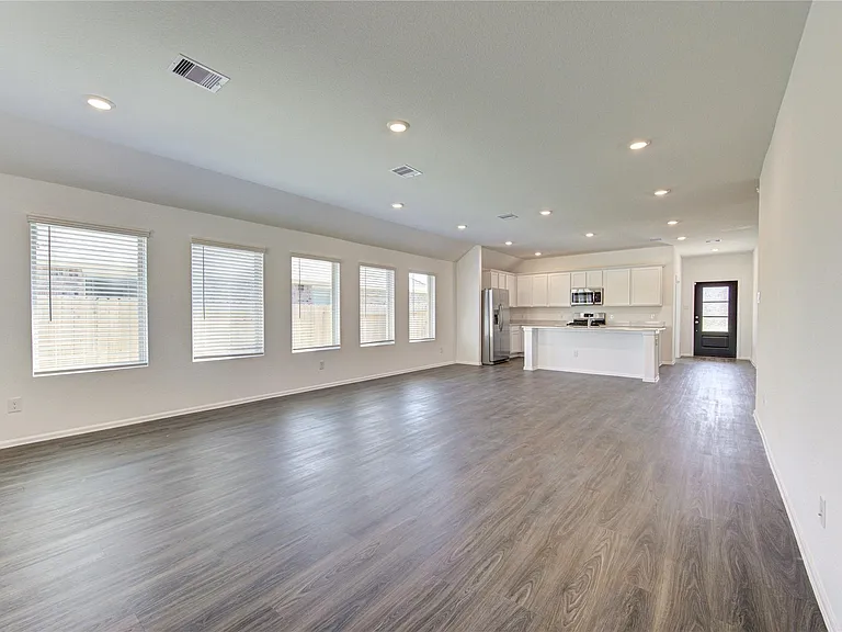 5023 Lavaridge Ln — Photo 30