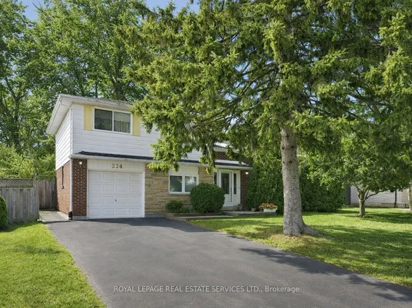 224 Sunray Rd, Oakville, ON L6L 3R6