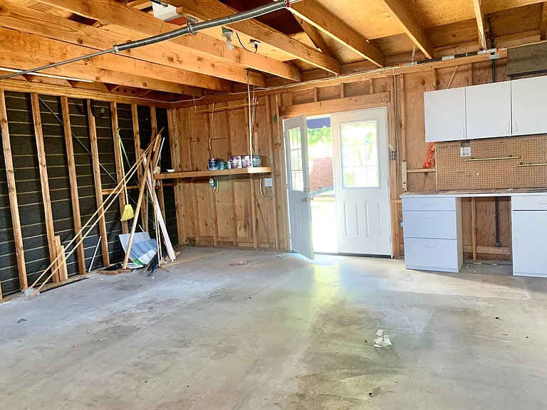 140 G Ave — Photo 33