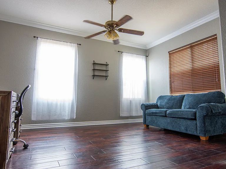 44310 Apache Plume St — Photo 57