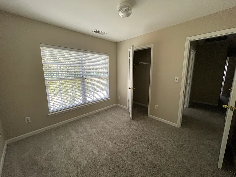 113 S Audubon Ave — Photo 16