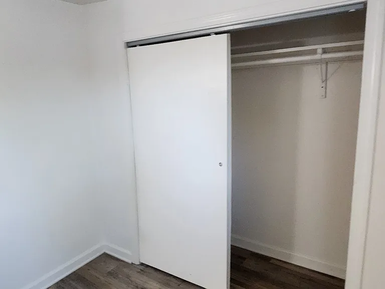 1218 S Watson St — Photo 42