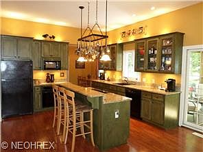 3rd image of 11388 Westridge Cir