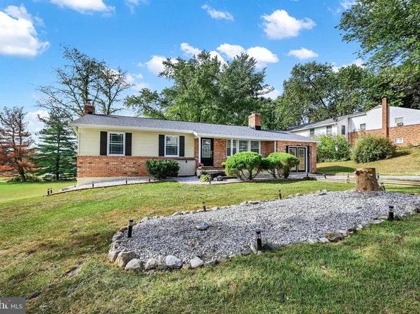 4827 Dave Rill Rd, Hampstead, MD 21074