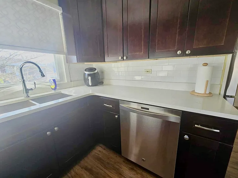 109 Packer Rd — Photo 7