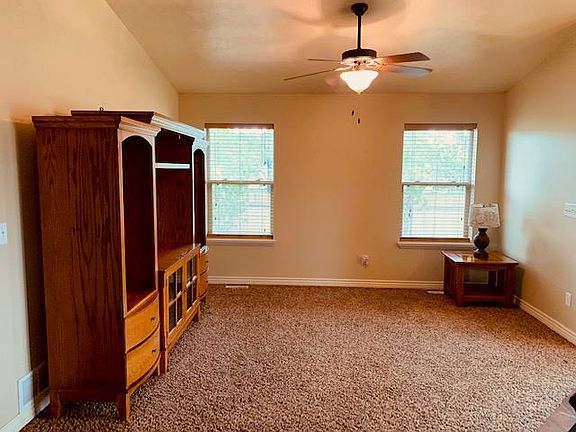 5th image of 2800 N Sandy Cir