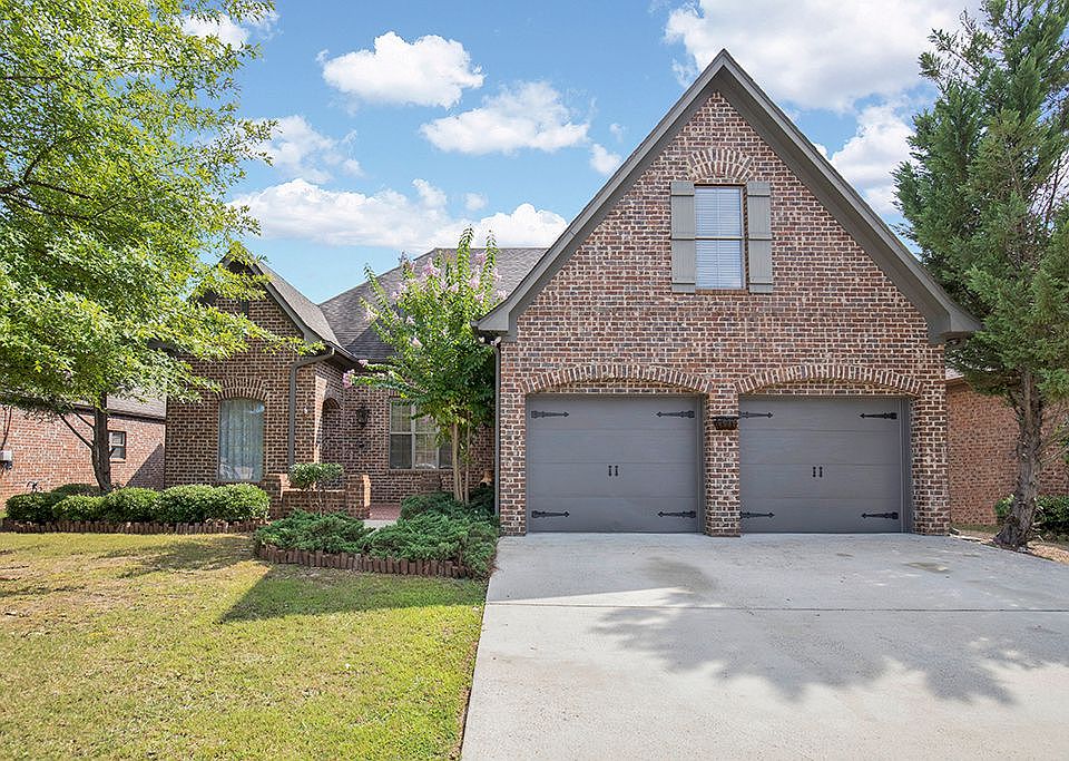 1st image of 6151 Longmeadow Cir