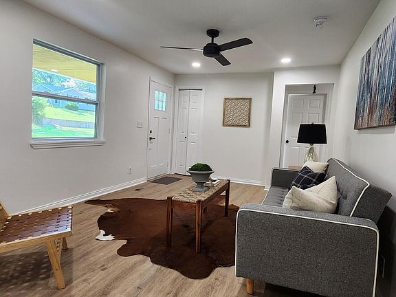 5th image of 5407 Sunnyside Ave