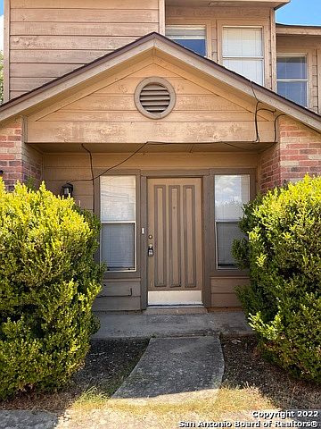 1st image of 10651 Starcrest Dr