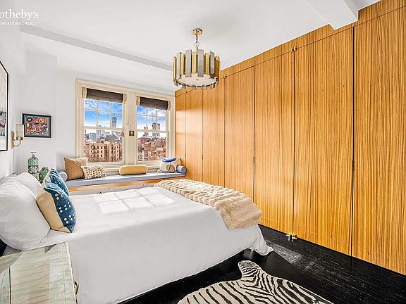 5th image of 299 W 12th St APT 7F