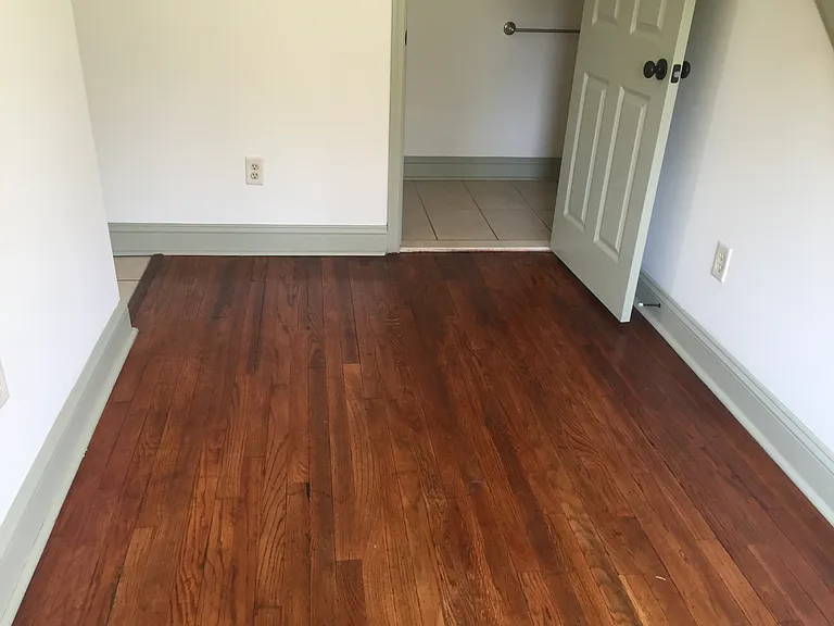 209 Longwood Rd #1 — Photo 4