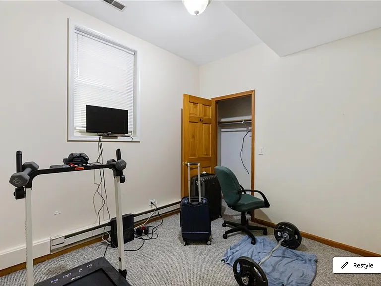 2338 N Greenview Ave #1 — Photo 12