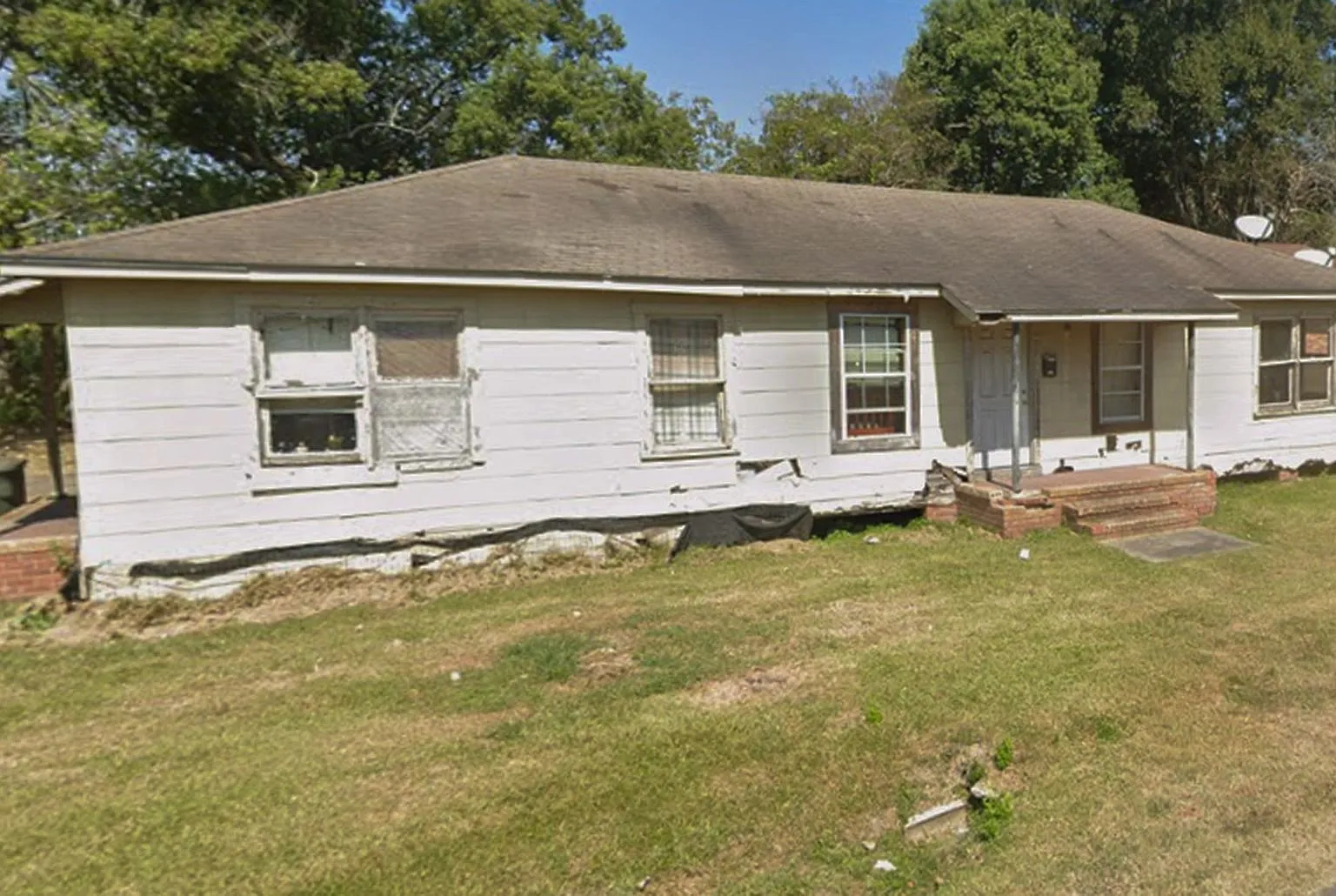 4195 Brandon - 696 Irby (duplex) — Photo 1