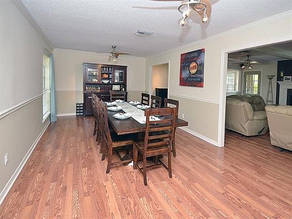 3rd image of 70075 Cypress Dr