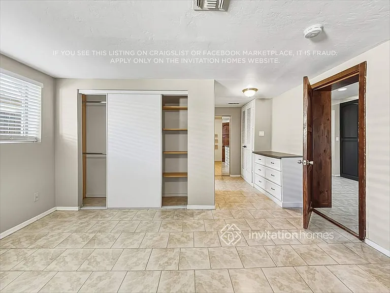 525 W 6th Dr — Photo 9
