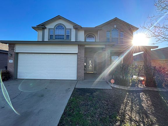 2nd image of 4902 Golden Gate Dr