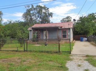 1208 E Carthage St, Mexia, TX 76667