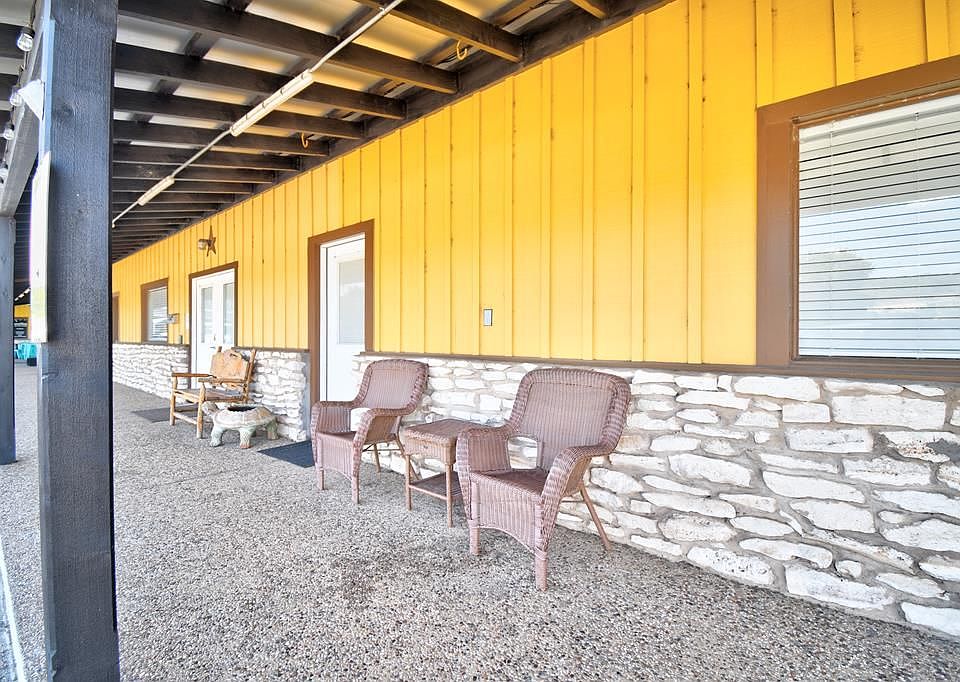 610 Highway 39, Ingram, TX 78025 Zillow