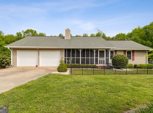 5625 Holiday Cir, Oakwood, GA 30566