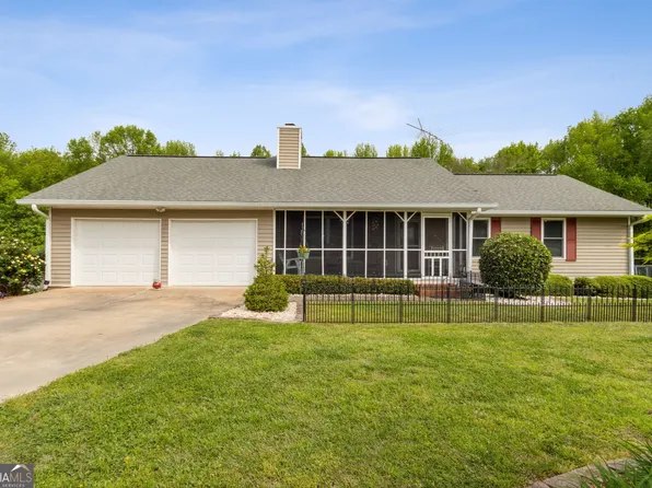 5625 Holiday Cir, Oakwood, GA 30566