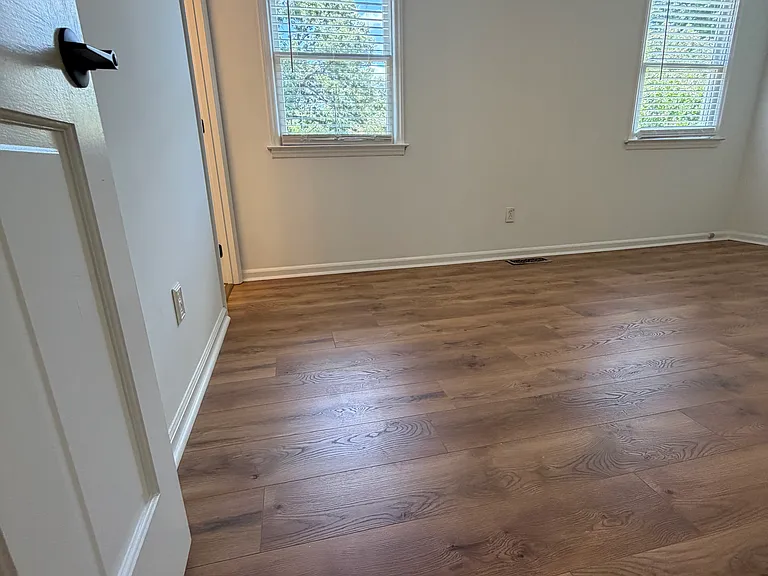 337 E Millbrook Rd — Photo 37
