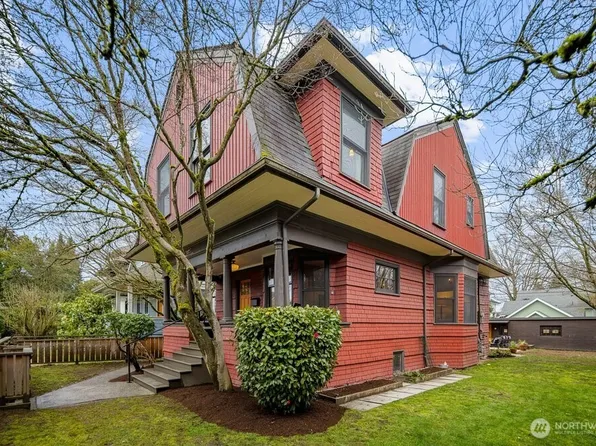 610 16th Avenue E, Seattle, WA 98112