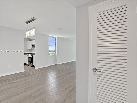 4th image of 1865 79th Street Cswy APT 9I