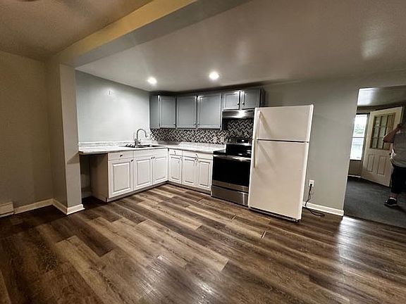4th image of 2037 Old Westminster Pike #A