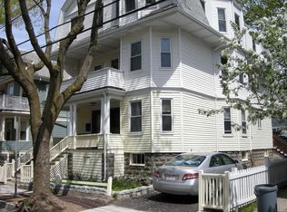 30-32 Granville Rd UNIT 1, Cambridge, MA 02138
