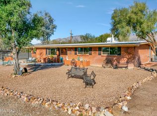 8821 E Palisade Cir, Tucson, AZ 85749