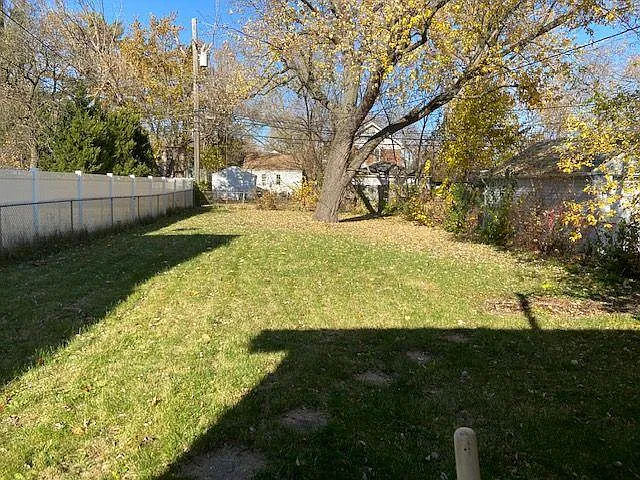 rear fenced yard