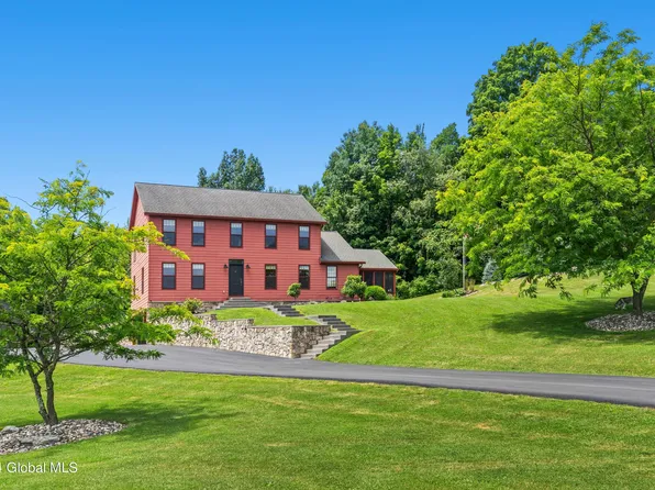 367 Weatherwax Road, Averill Park, NY 12018