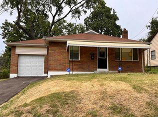 2315 Gardner Dr, Saint Louis, MO 63136