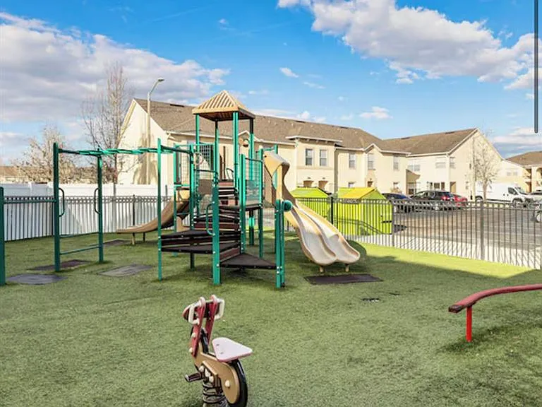 2704 Club Cortile Cir — Photo 30