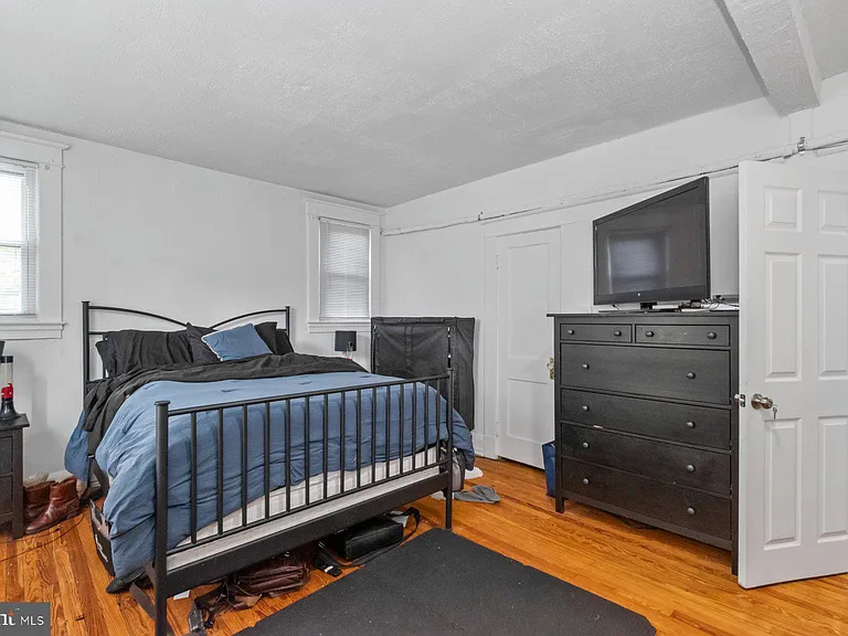 3904 Gwynns Falls Pkwy — Photo 16
