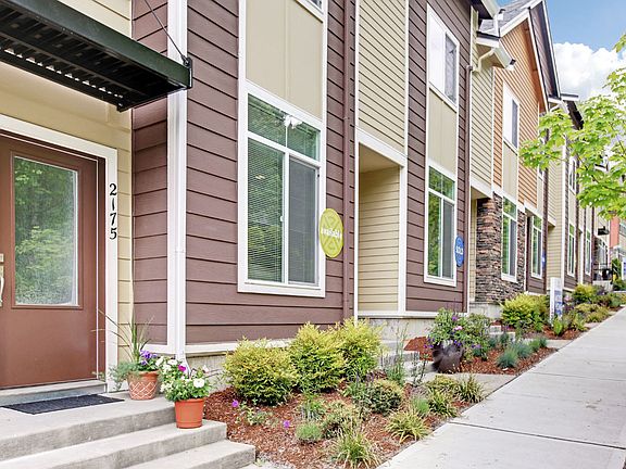 2nd image of 2195 NW Moraine Pl #34